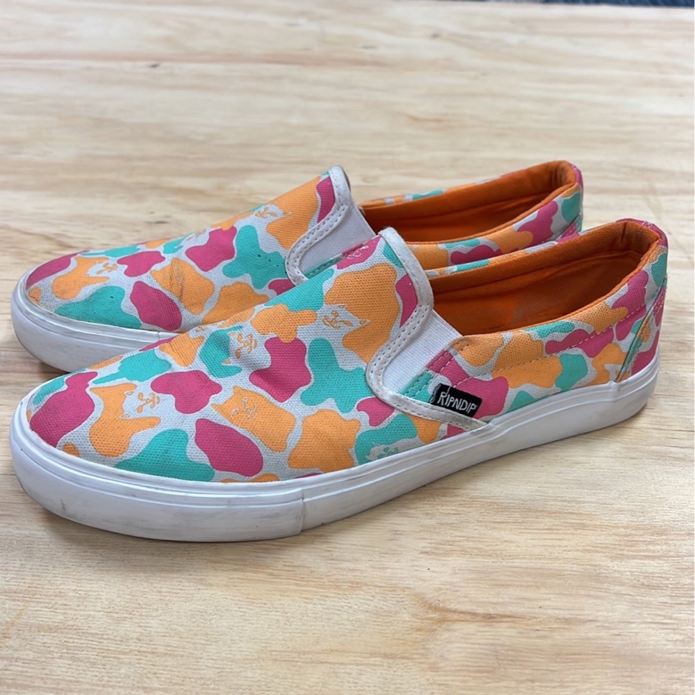 Rip N Dip Slip Ons Size US 9